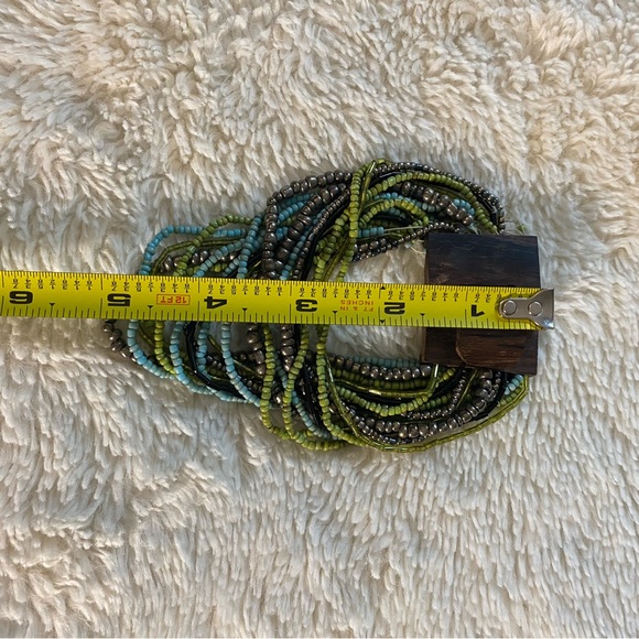 Multicolor Beaded Necklace with Wooden Clasp - Picture 2 of 3